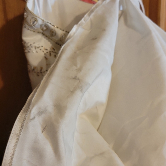 David's Bridal Embellished Ballgown Wedding Dress with Train, Sz 14 - Picture 16 of 16